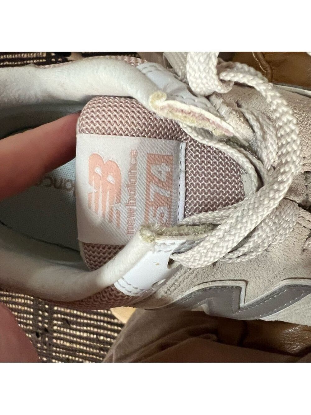 New Balance 547 Series Cream and Pink Sneakers (Gently used) - Picture 5 of 8
